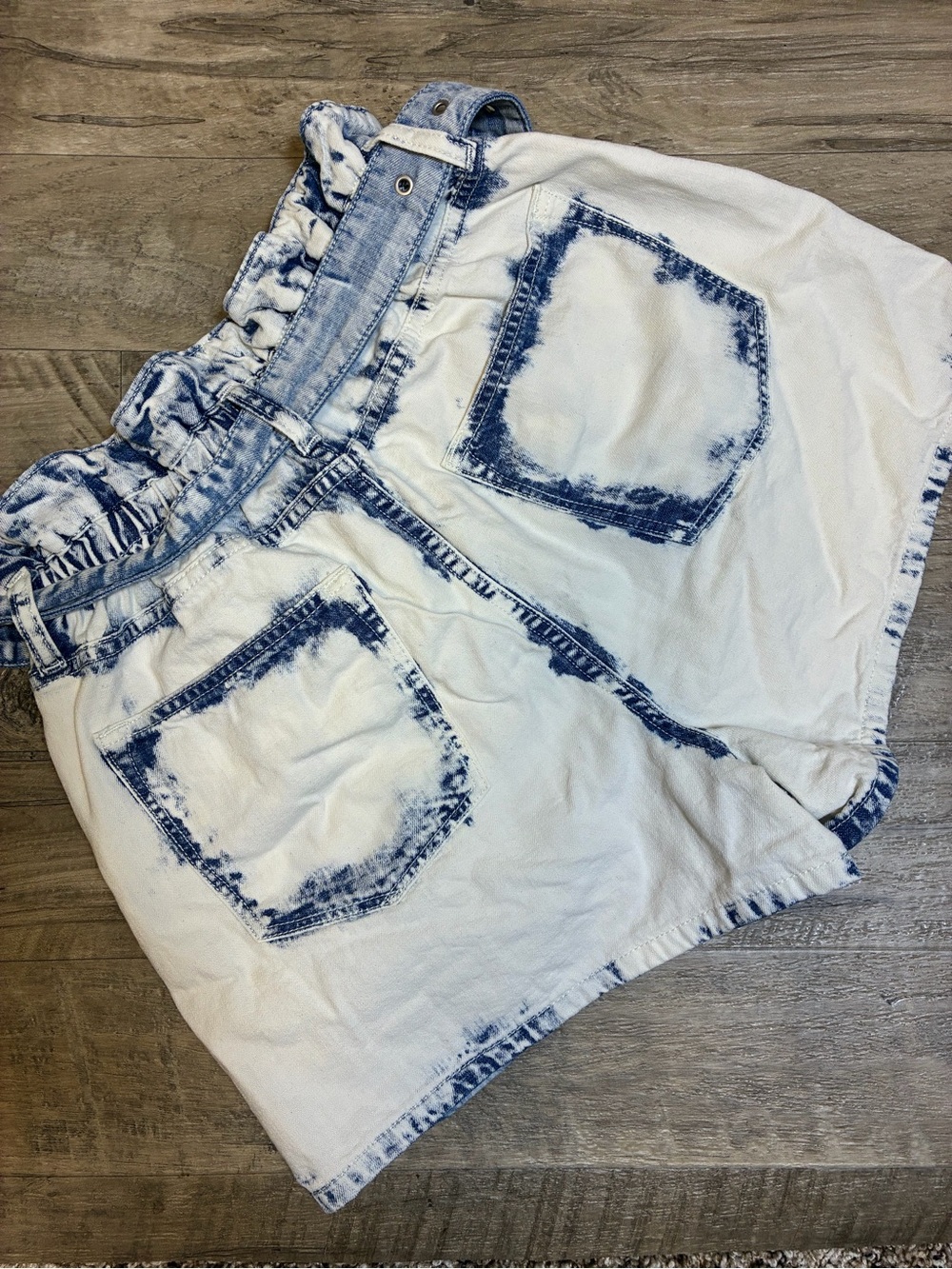All Saints Filly Paperbag Denim Shorts High Waisted Belted Bleached - Picture 5 of 12